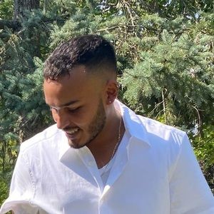 Meet your Posher, Aleem